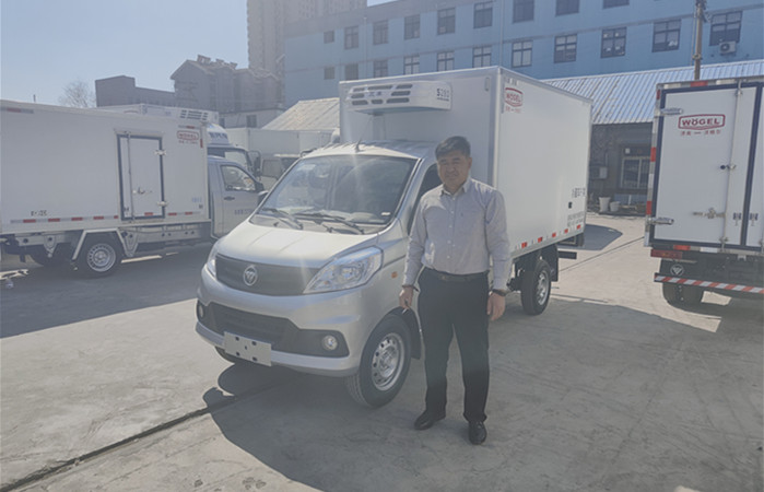 【安徽滁州】恭喜李经理提福田祥菱V1小型冷藏车一台！